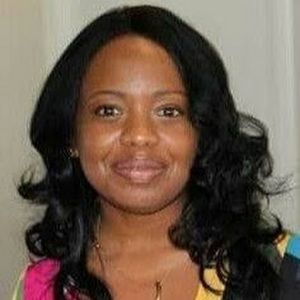 Meet your Posher, Henryetta